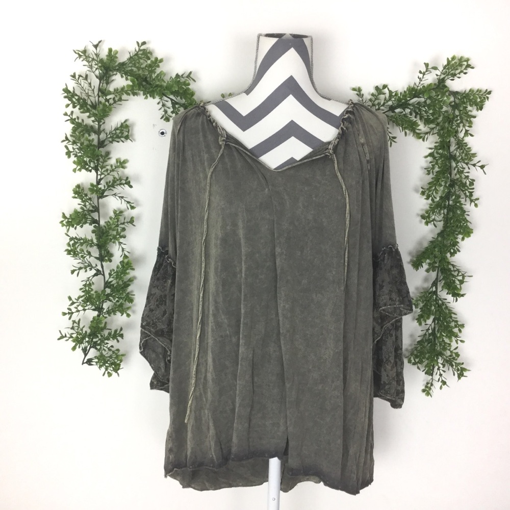 T Party Blouse